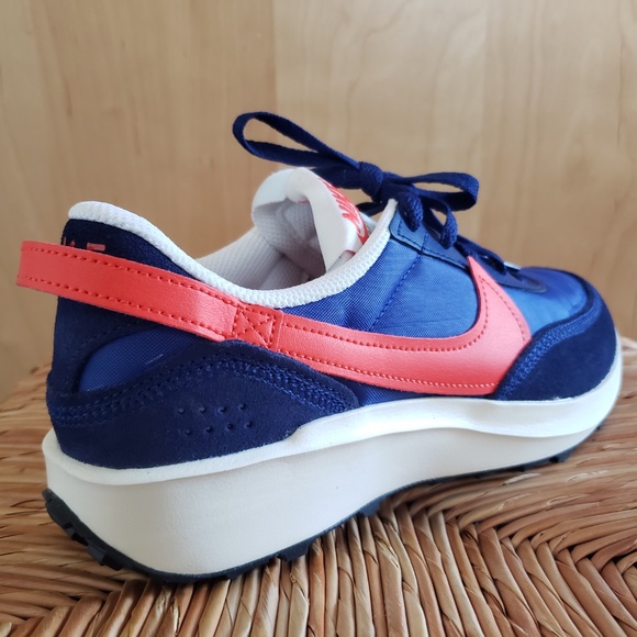 Nike Retro Waffle Sneakers Size 7.5 NEW! - Picture 16 of 16